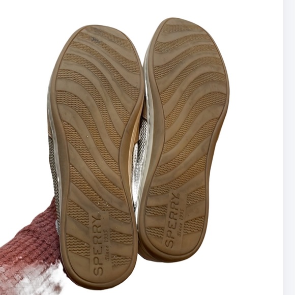 SPERRY - Songfish Topsider Tan and Cream Boat Shoes - Size 11 - Picture 4 of 10